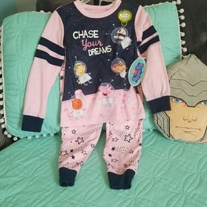 NWT Brand new Girls size 4/5 Peppa Pig Pajamas